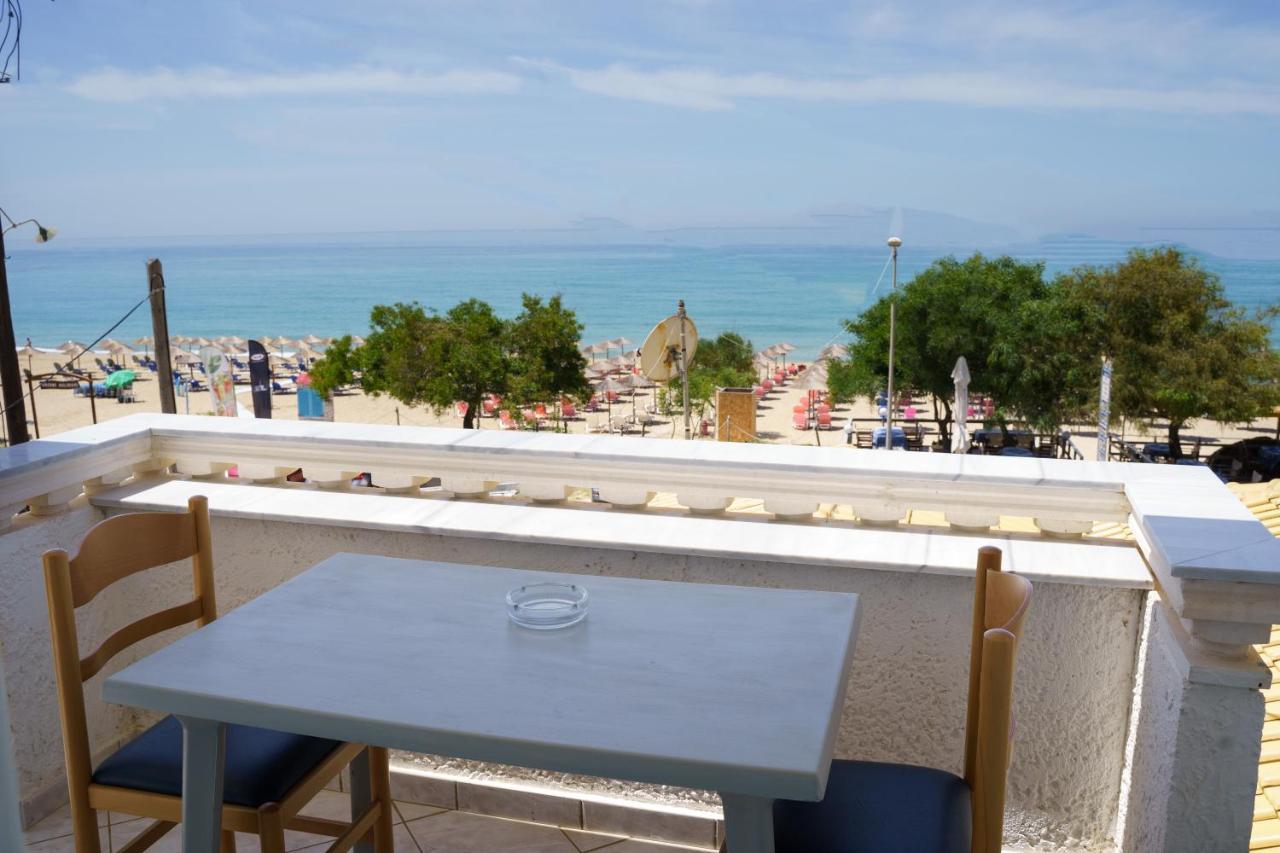 Sigma Hotel Paralia Vrachou Dış mekan fotoğraf