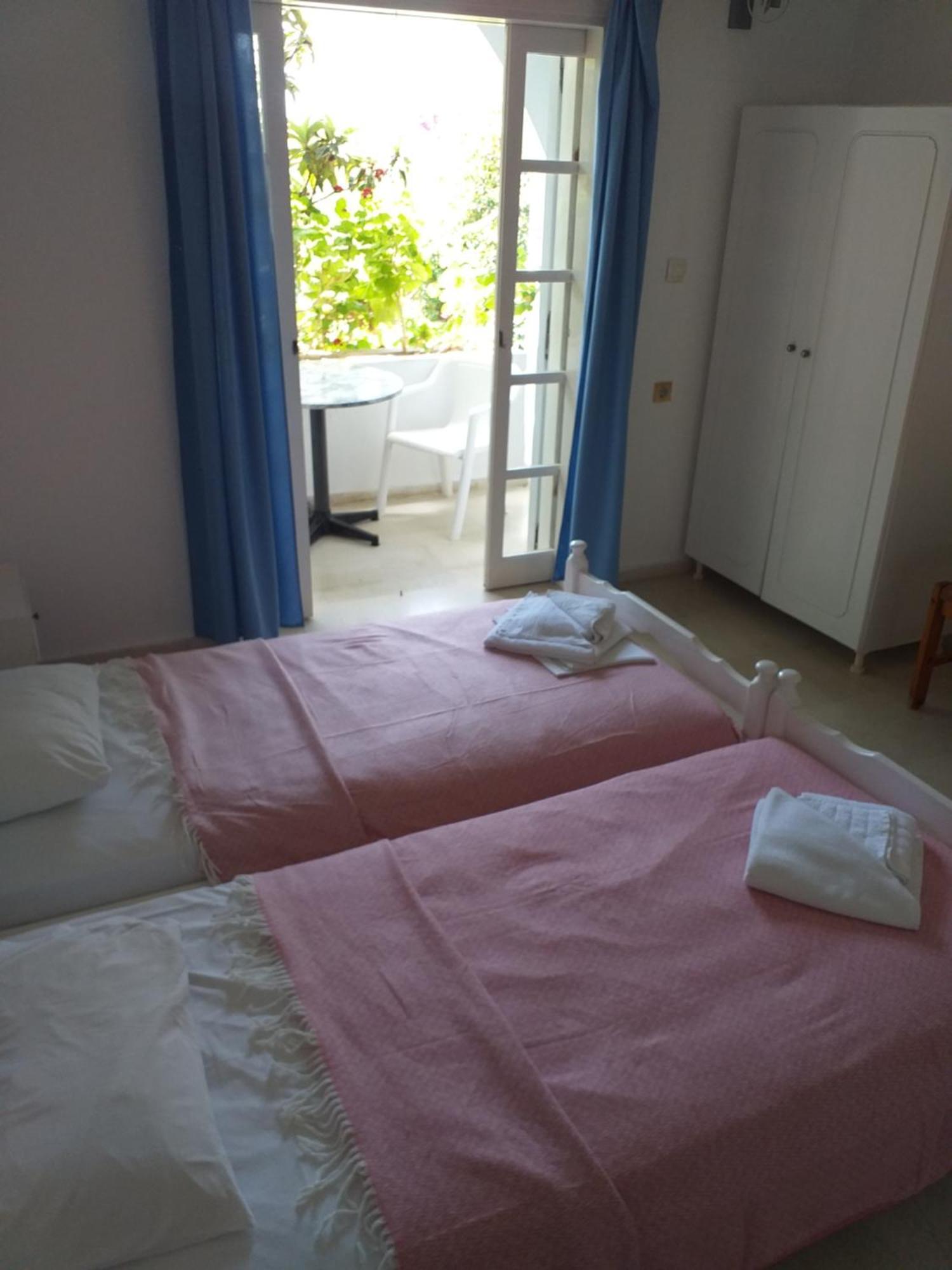 Sigma Hotel Paralia Vrachou Oda fotoğraf