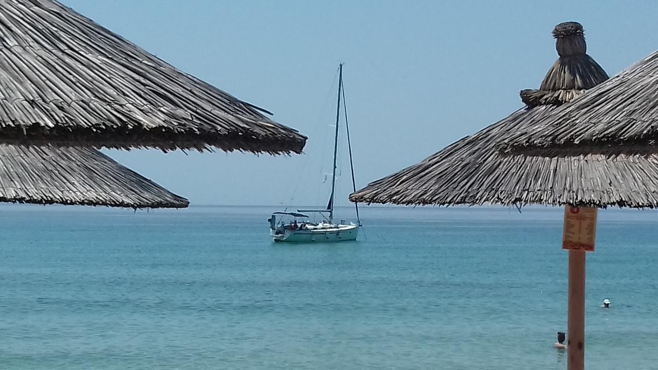 Sigma Hotel Paralia Vrachou Dış mekan fotoğraf