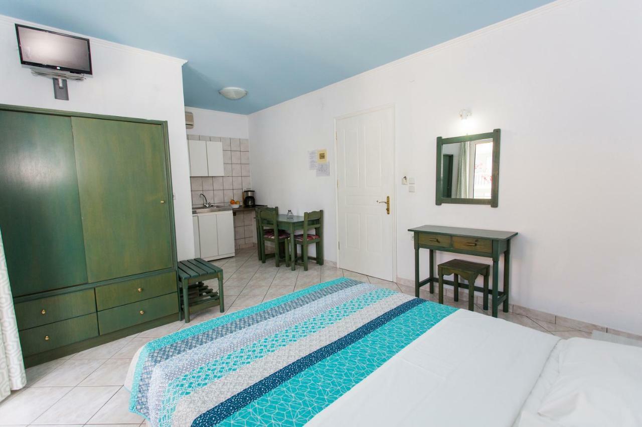 Sigma Hotel Paralia Vrachou Dış mekan fotoğraf