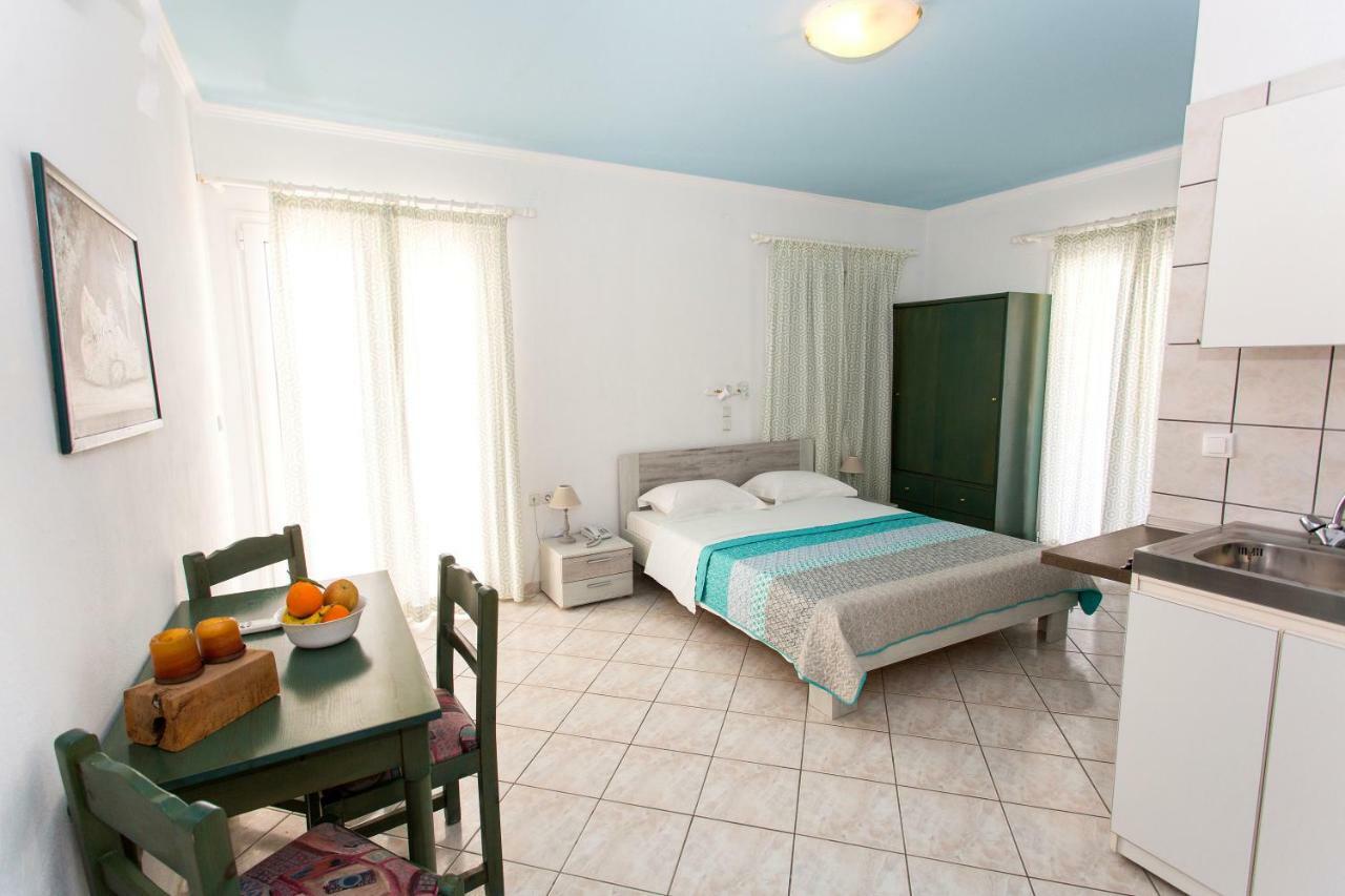 Sigma Hotel Paralia Vrachou Dış mekan fotoğraf